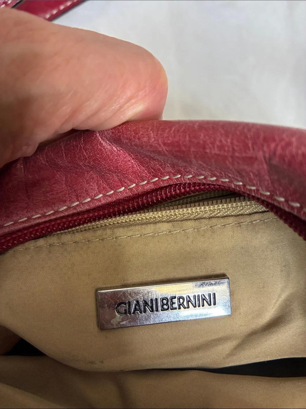 Giani Bernini Red Leather Crossbody with Front Flap Pocket